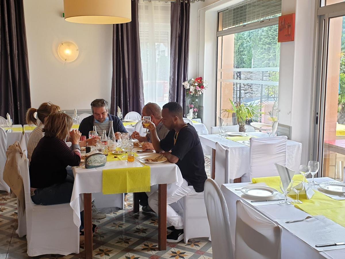 Hotel - Restaurant - Bar Saint Avit L Hotel Des Tchoumjeu Lourdes Eksteriør billede